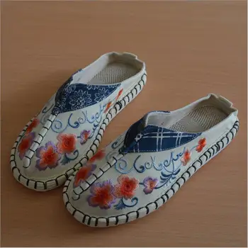 China estilo Nacional de tecido, chinelos de quarto das mulheres Casa de verão respirável Chinelos bordados de linho confortável cânhamo sapatos casuais