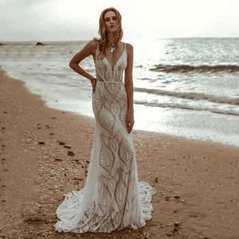 Elegante e sexy sem encosto lace vestido de festa de casamento Personalizado profunda V-neck Beach sereia vestido de noiva
