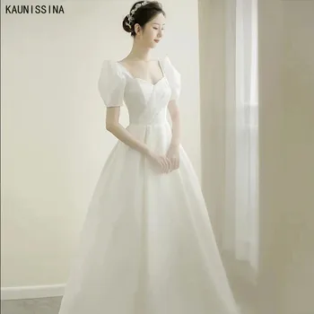 KAUNISSINA Mangas Curtas Sereia Vestidos de Casamento Quadrado Branco Colar em Volta do Arco Elegante Vestido de Noiva Vestidos de Praia Vestidos De Noiva