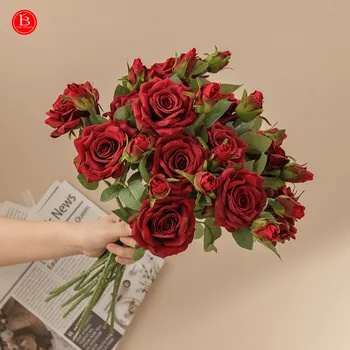 Seda Rosa Flores Artificiais com Hastes Real Olhar Falso Rosas para o Casamento de Arranjo Chuveiro Nupcial Centros de mesa de Festa Decoração de Casa